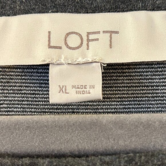 NWOT Ann Taylor LOFT Mixed Media Top Grey/Blue Stripe XL - Picture 3 of 3